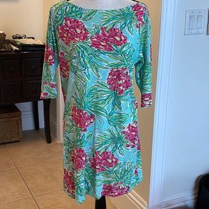 Adorable Lilly Pulitzer tshirt dress.  Good condition.